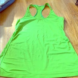 Workout tank top